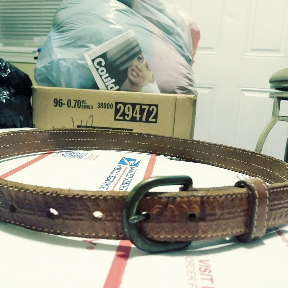 GENUINE LEATHER BELT MADE IN U.S.A.